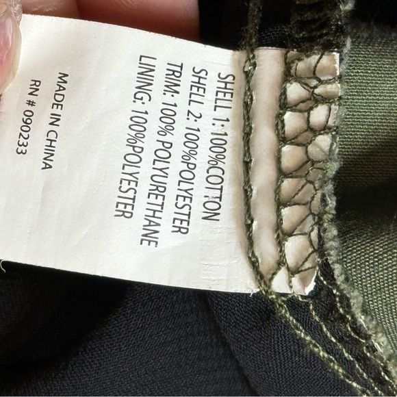 LA Hearts Military, Utility Style Army Green Mesh Back Gilet / Vest. Size M - Picture 7 of 11